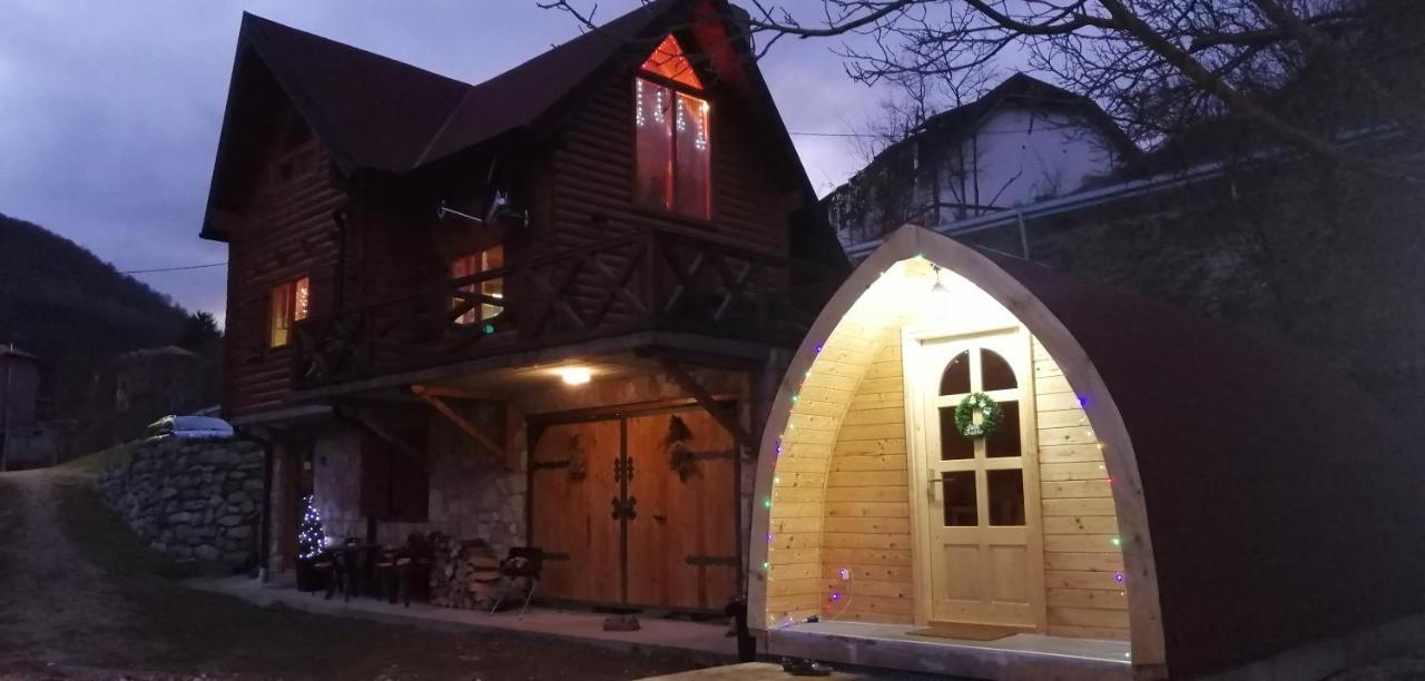 Vila Jelena - Bungalov Crni Vrh Esterno foto
