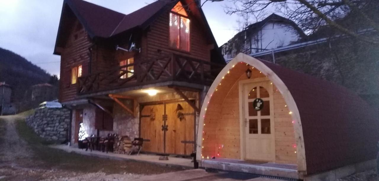 Vila Jelena - Bungalov Crni Vrh Esterno foto