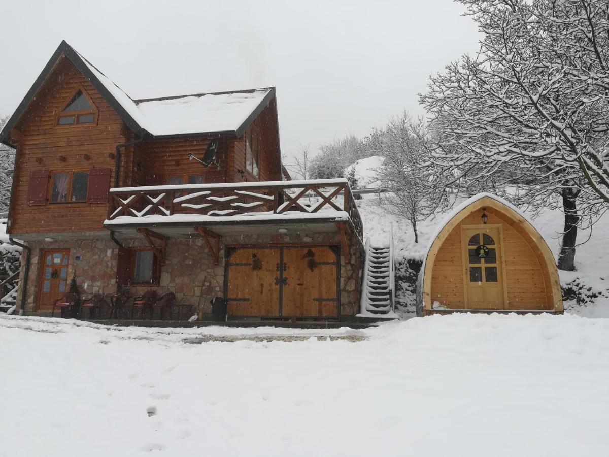 Vila Jelena - Bungalov Crni Vrh Esterno foto