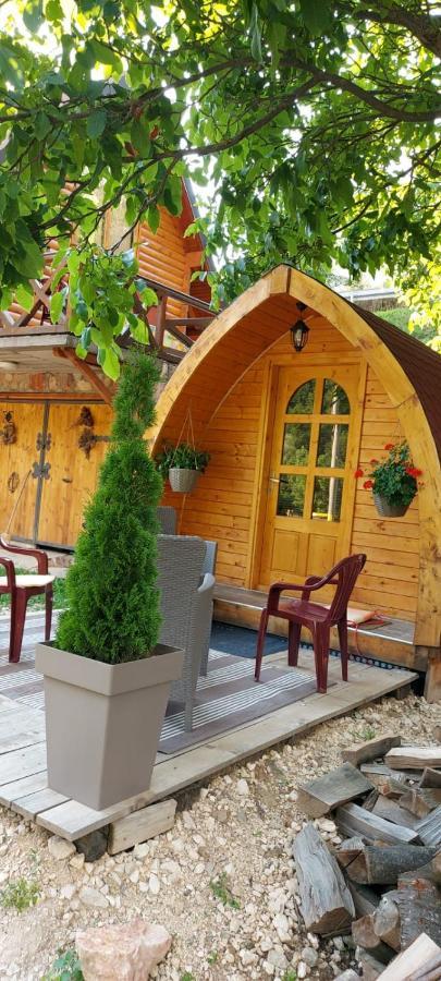 Vila Jelena - Bungalov Crni Vrh Esterno foto